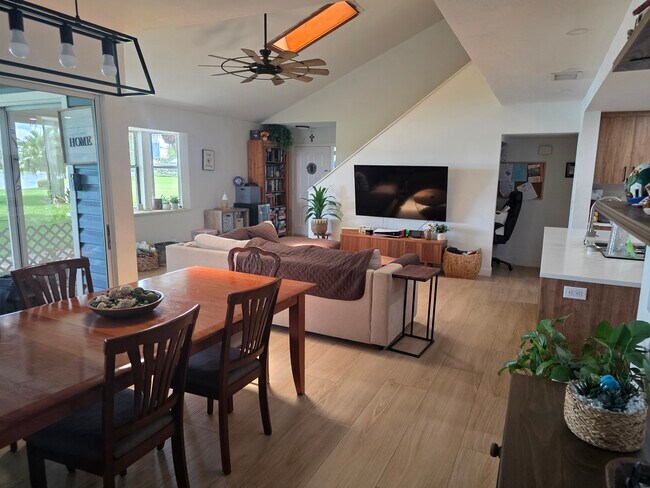 Foto del edificio - 3425 Timberwood Cir