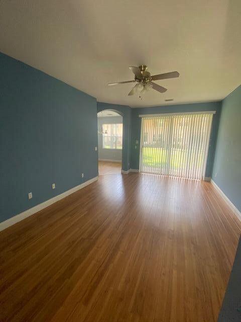 Building Photo - 451 Rainbow Springs Terrace