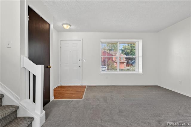 Building Photo - 306 Mulberry Cir