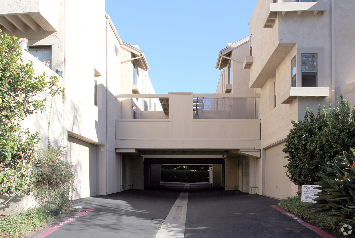 Foto del edificio - La Jolla Village Southpointe