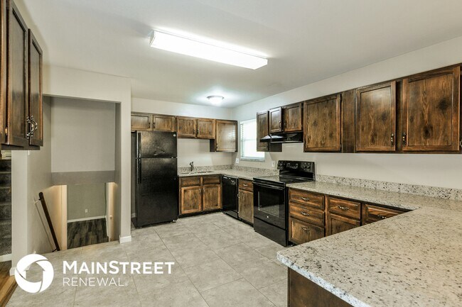 Building Photo - 1905 Apple Blossom Ct