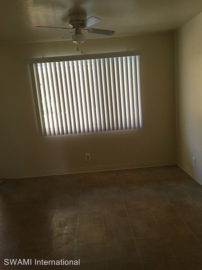 Foto del edificio - 934 N Cedar St