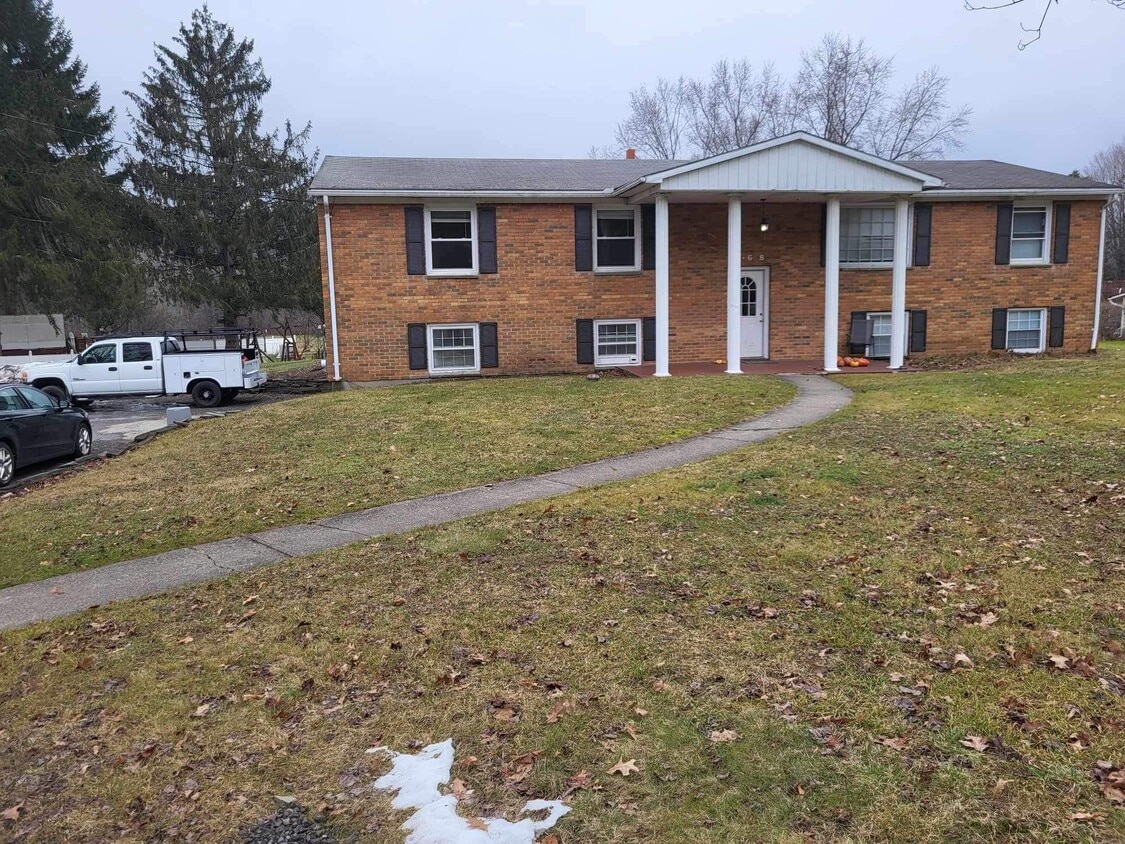 4 Dr Knapp Rd S Unit 6, Newark Valley, NY 13811 Apartments in Newark