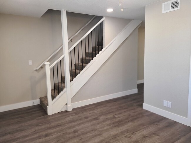 Interior Photo - 333 N 16th St