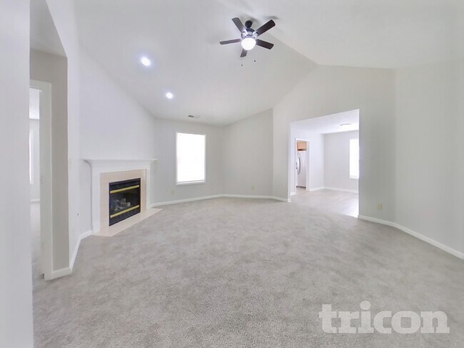Foto del edificio - 910 S Shore Ct