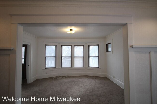 Building Photo - 2471-2473 N 45th St