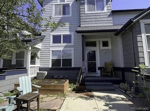Building Photo - 3616 Oakwood Dr