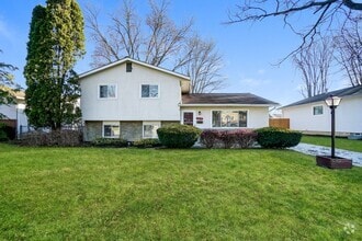 Building Photo - 3474 Farley Dr