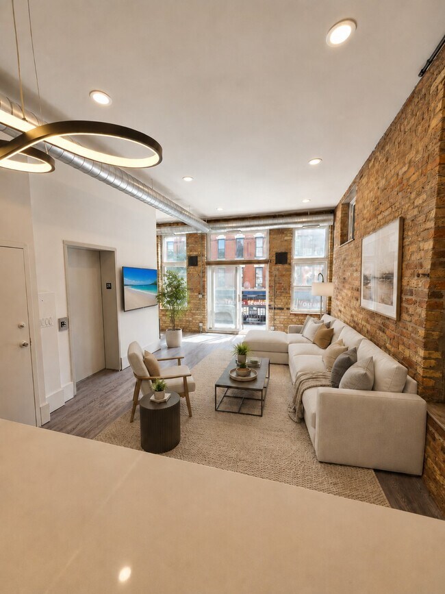 Living Room ai stage - 1549 N Milwaukee Ave