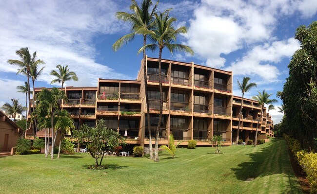 Building Photo - 4242 Lower Honoapiilani Rd