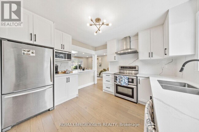 Photo du bâtiment - 201 Southlawn Ave