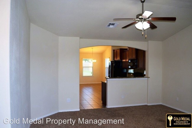 Building Photo - 3 br, 2 bath House - 5103 Mohawk Dr.