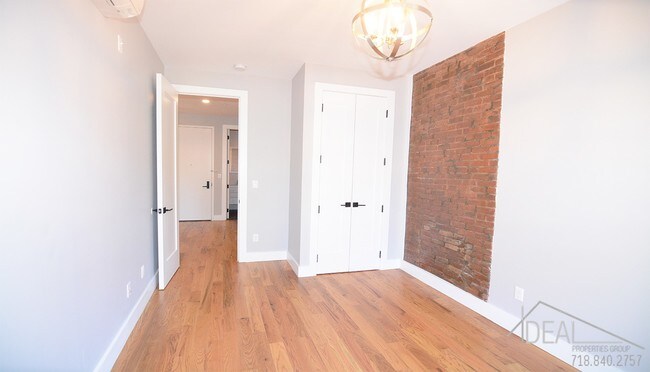 Foto del edificio - 271 Martense Street #2FR