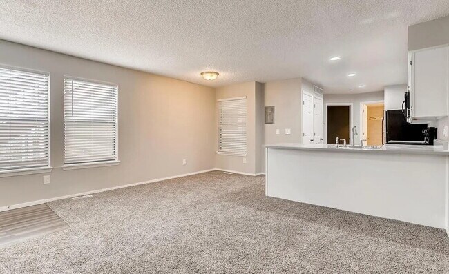 Building Photo - "Cozy 1-Bedroom Retreat with Granite Finis...