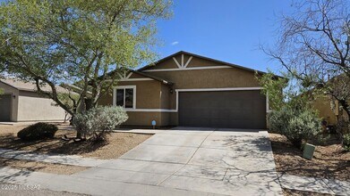 Building Photo - 5072 E Fishhook Ct