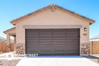 Building Photo - 3723 E Sandoval Dr