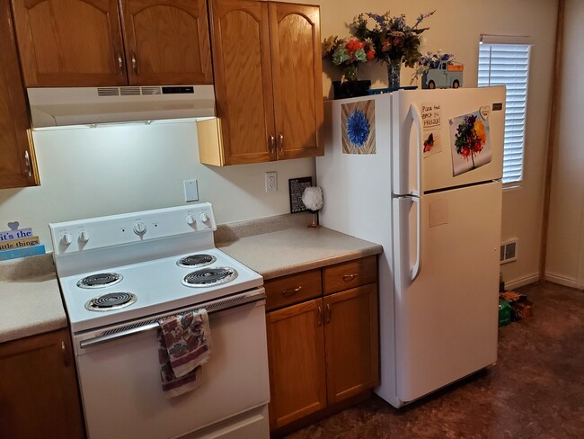 Building Photo - Rigby Unit 6