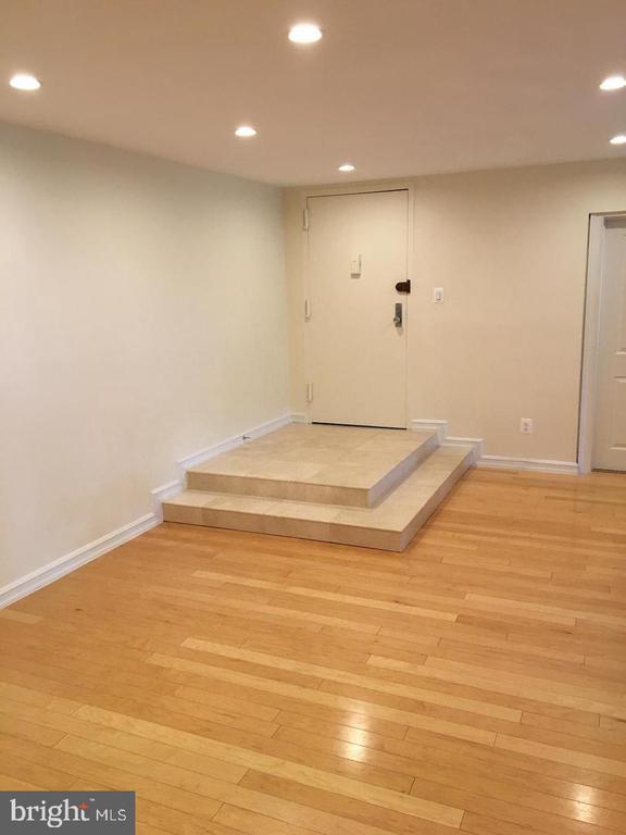 Foto del edificio - 11248 Chestnut Grove Square