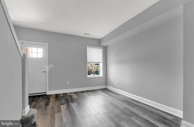 Building Photo - 4156 Eierman Ave