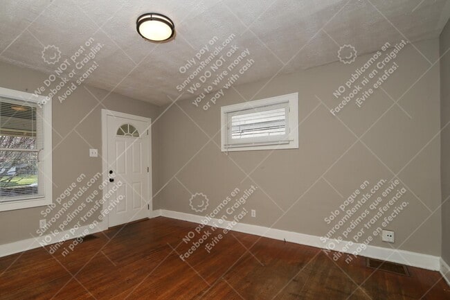 Building Photo - 4839 N College Ave