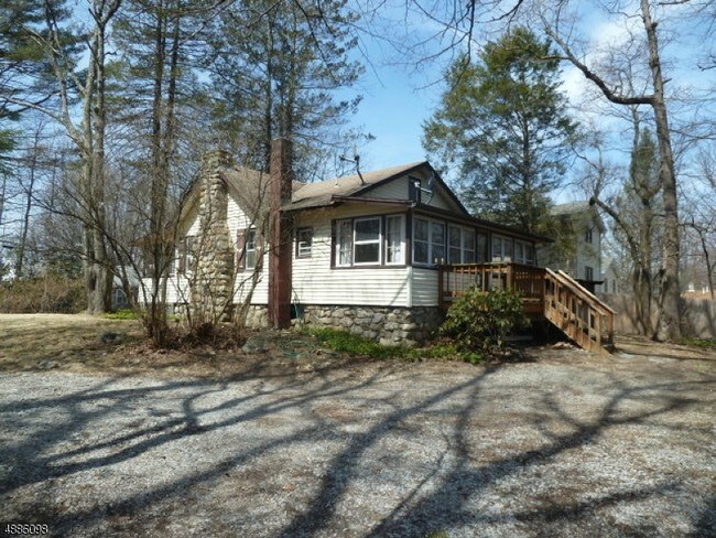 Building Photo - 205 Annisquam Rd