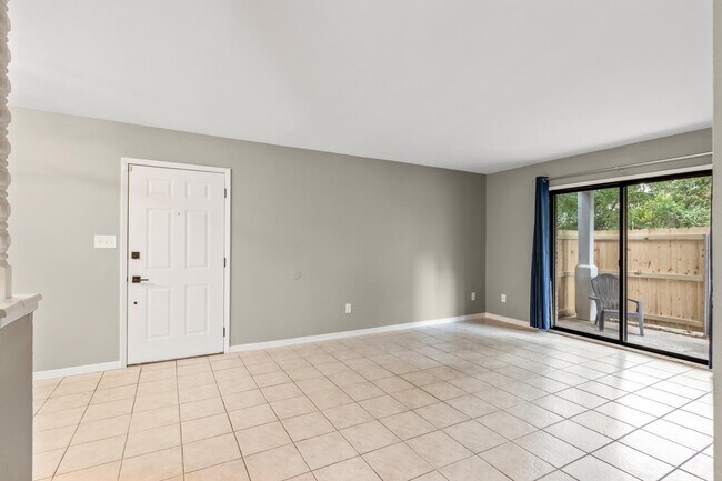 Foto del edificio - 3783 E Olive Rd