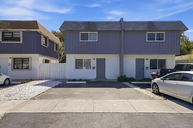 Foto del edificio - 622 SW 7th Ave