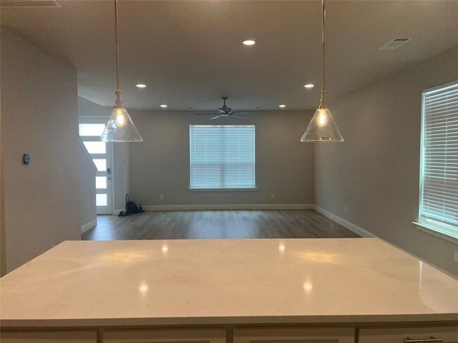 Building Photo - 3473 Vista Highlands Ln