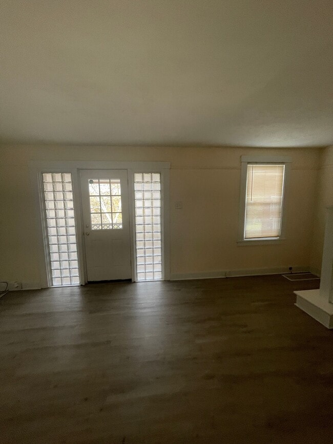 Foto del edificio - 825 N 6th St