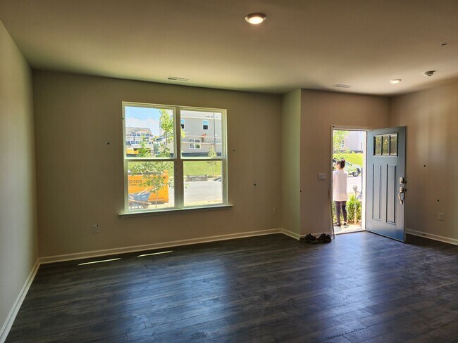 Building Photo - Brand New Beautiful Townhouse for Rent (We...