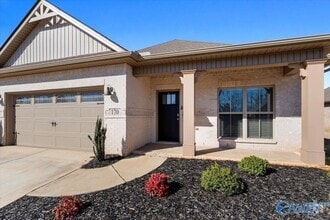 Building Photo - 170 Rosemary Ayers Dr