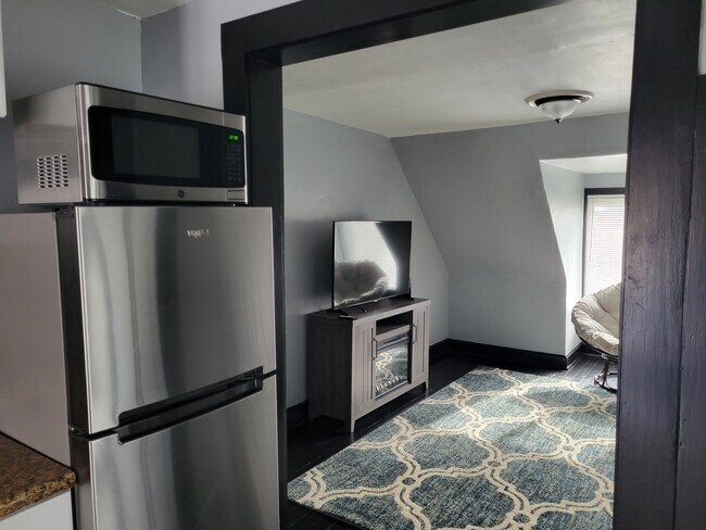 Foto del edificio - 313 E Lincoln Ave