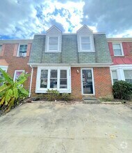 Building Photo - 5523 Gates Landing Rd