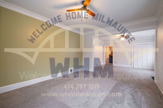 Foto del edificio - 3038 S Hanson Ave