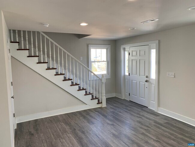 Foto del edificio - 337 South Street West