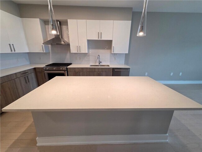 Foto del edificio - 775 Juniper St NE
