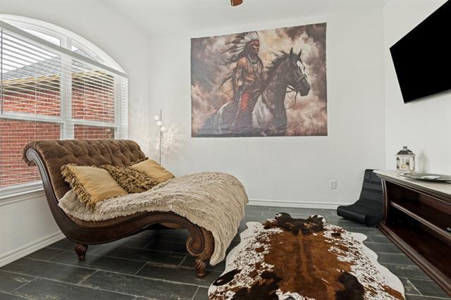 Foto del edificio - 409 Creek Point Ln