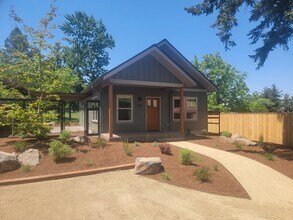 Building Photo - 395 S Mountain Ave