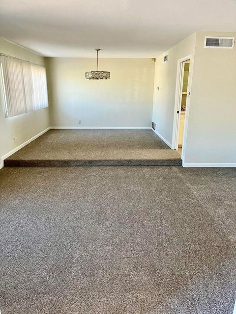 Building Photo - 411 Pocano Ln