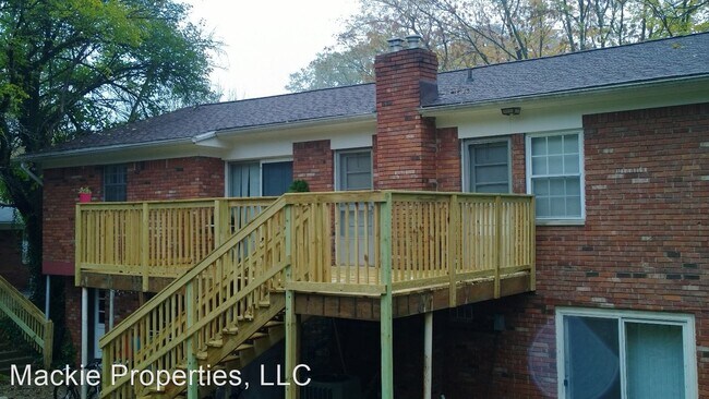 Building Photo - 1 br, 1 bath House - 777 North Smith Road ...