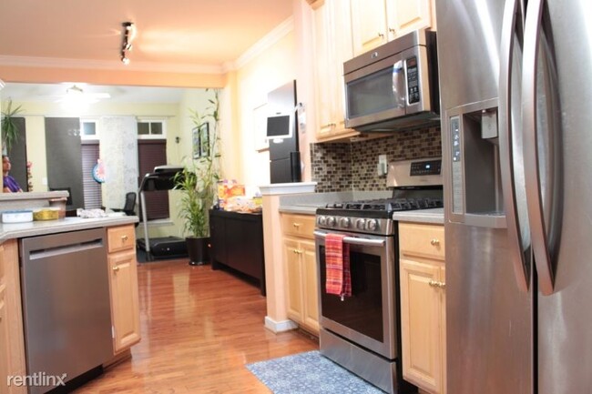 Foto del edificio - 9413 Meredith Creek Ln