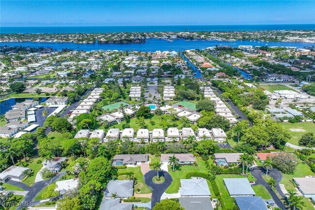 Foto del edificio - 24 Rivard Rd