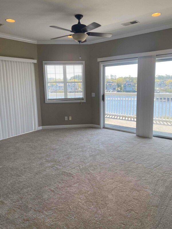 Foto del edificio - 4429 Eastport Blvd