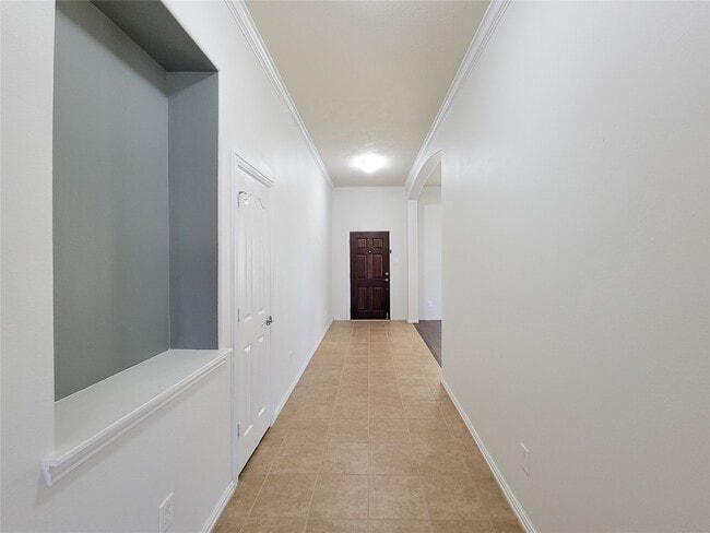 Building Photo - 8402 Major Blizzard Dr