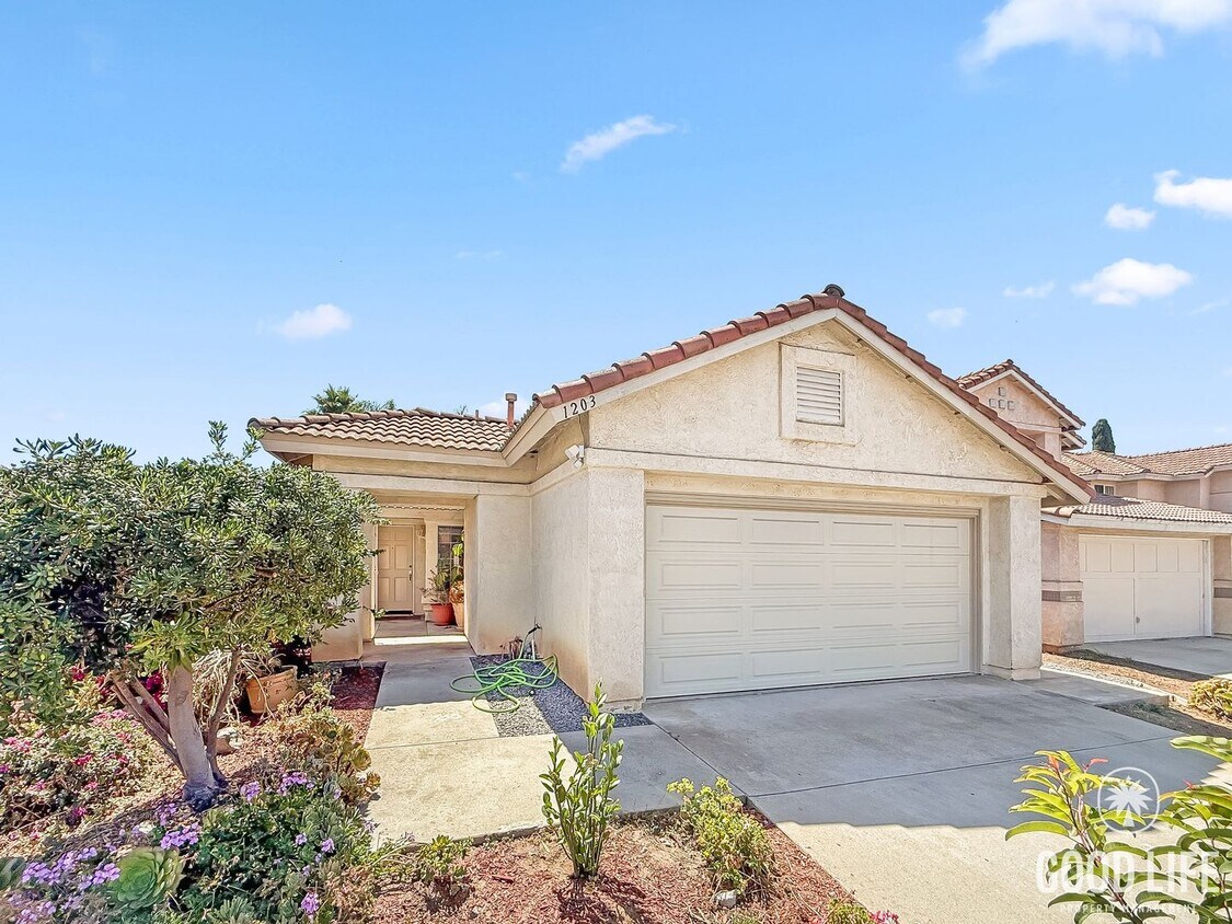 Foto principal - Beautiful 3B/2BA Home in San Marcos for Rent!