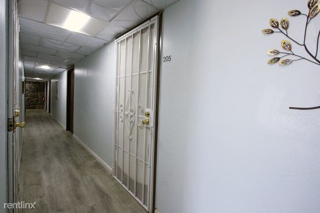 Foto del edificio - 1289 S King St