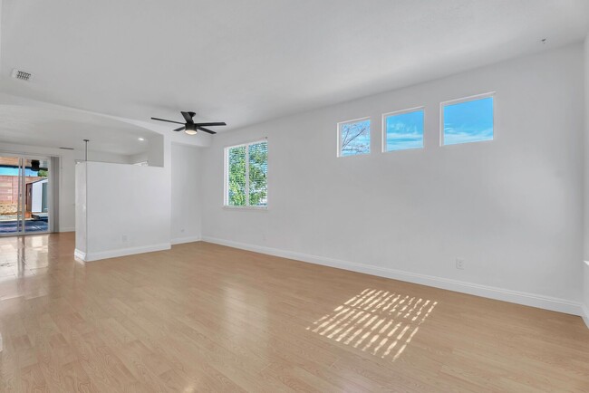 Foto del edificio - 3922 Iron Gate Way