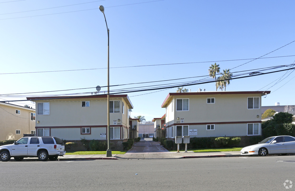 Building Photo - 1465-1475 Kerley Dr