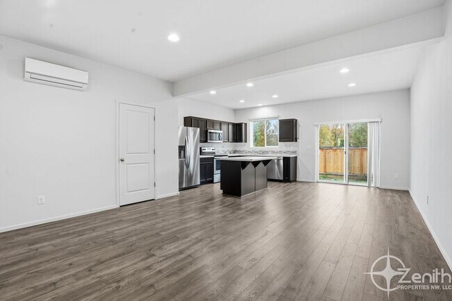 Foto del edificio - 11726 NE 23rd St