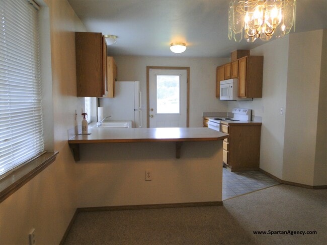 Foto del edificio - 16114 93rd St E